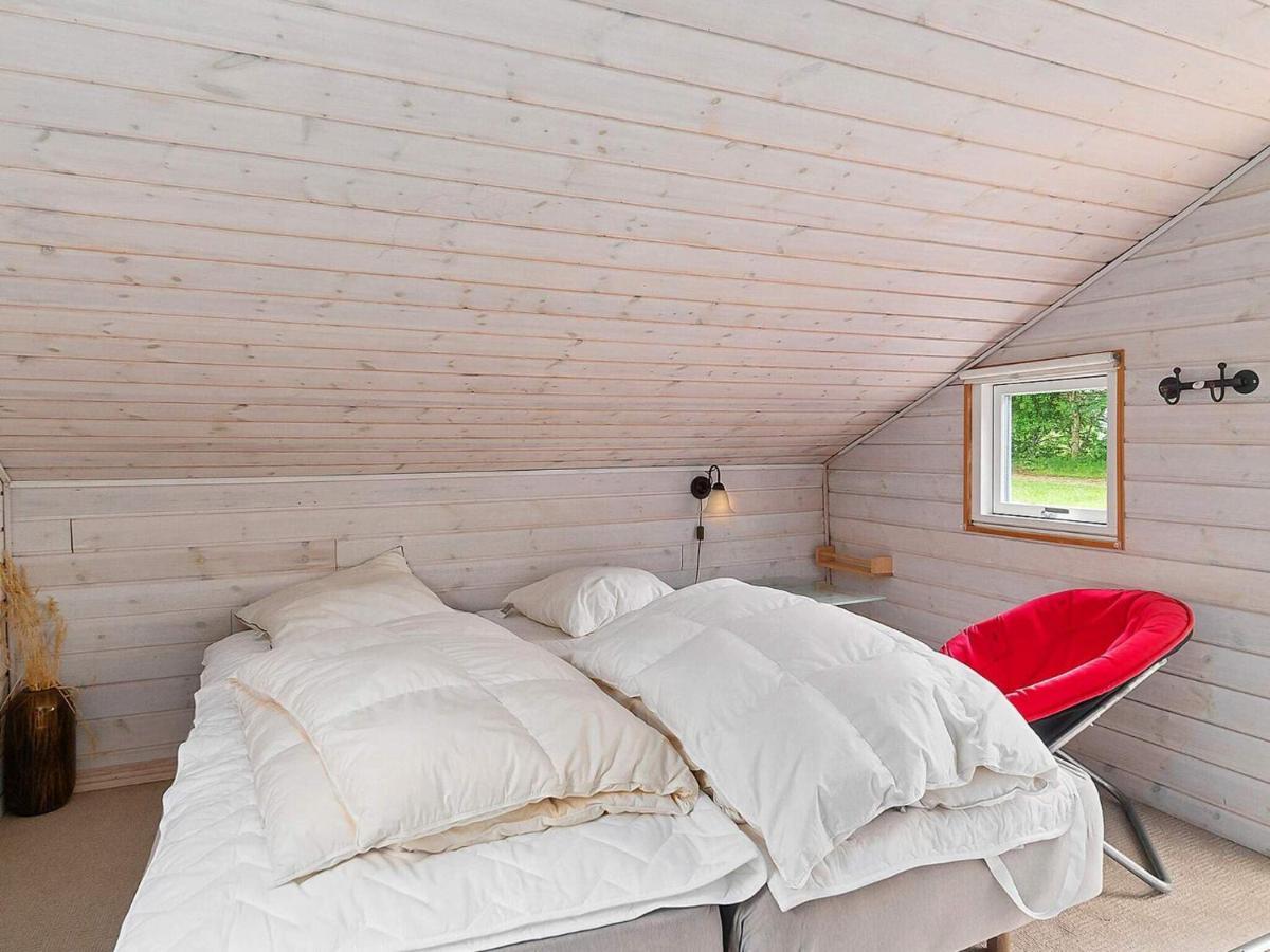 8 Person Holiday Home In Skals 外观 照片